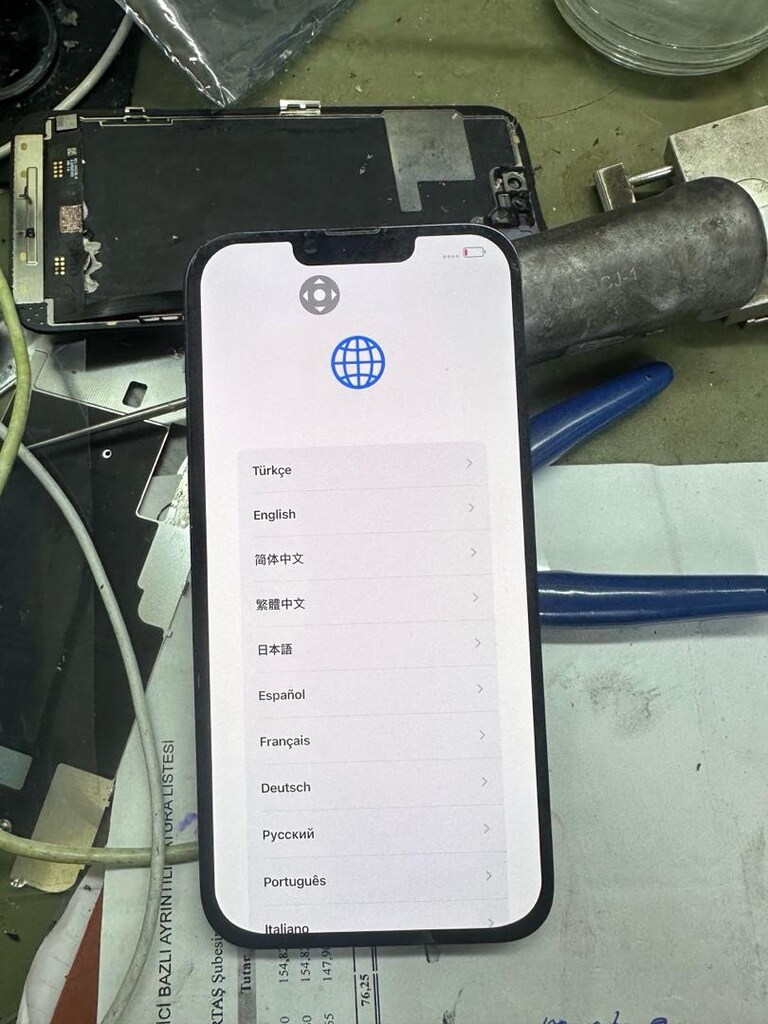 iPhone 14 plas yansanayi ekran - 4