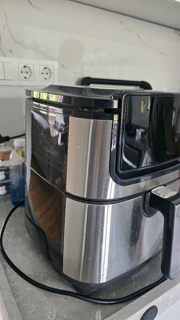 Airfryer Electrolux temiz - 3