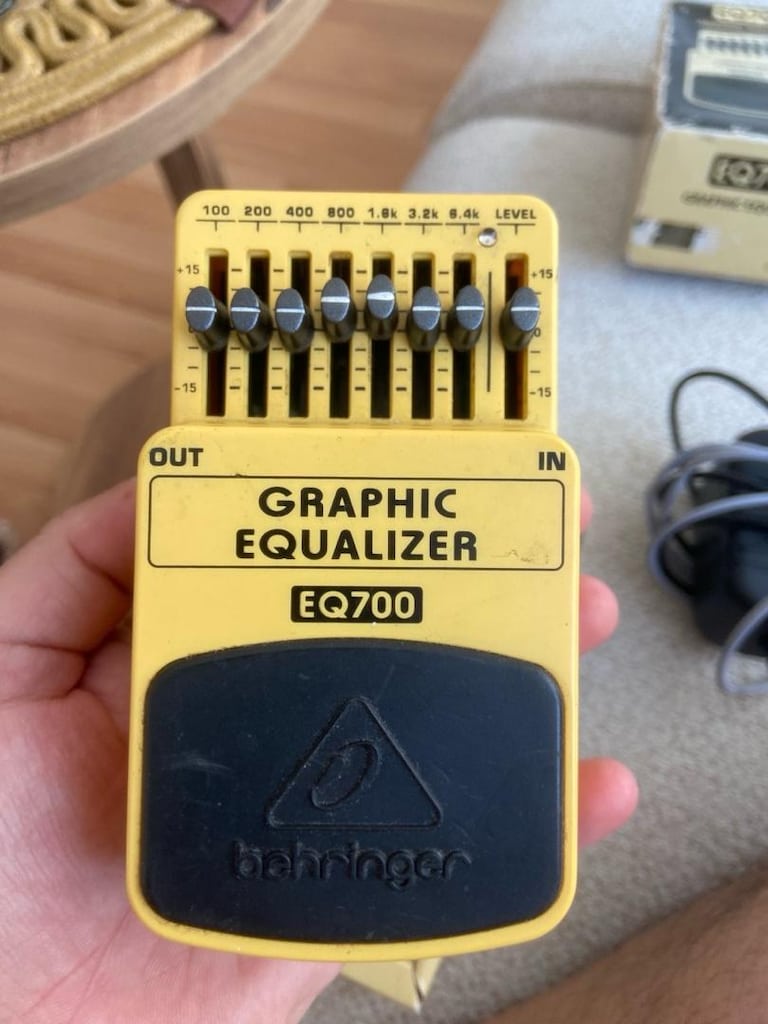 Graphıc ekolayzır eq700 behringer adaptörüyle beraber - 3