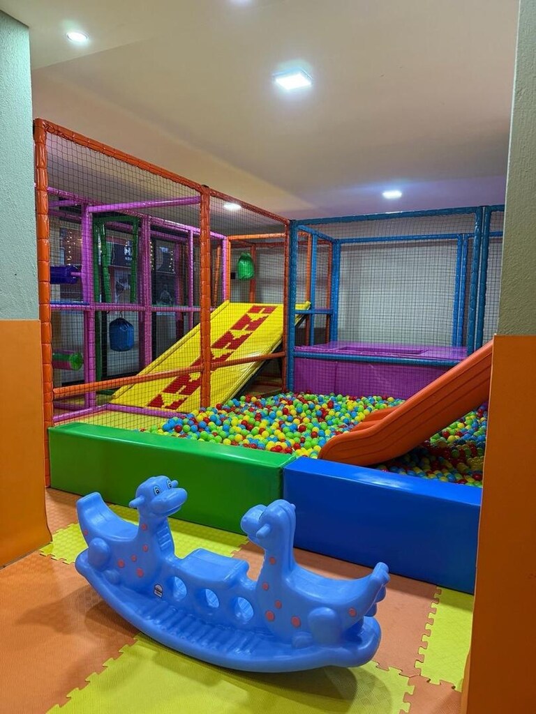 KOMPLE SATILIK KAFE VE SOFT PLAY OYUN ALANI - 10