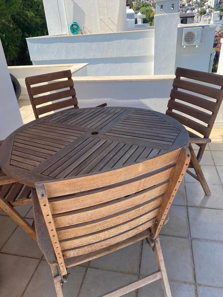 Teak yemek masası takımı - 2