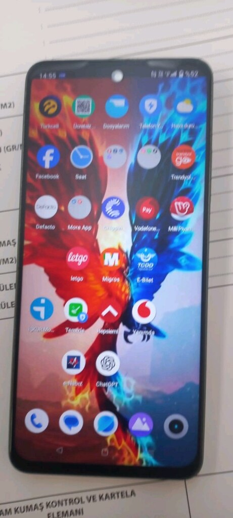 realmi 12 latte cep telefonu - 3