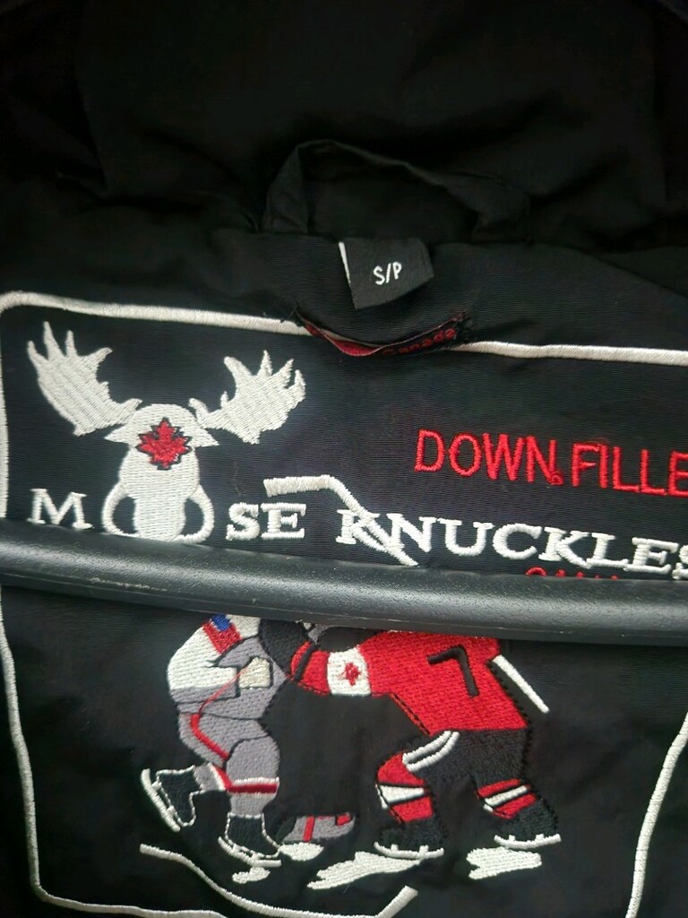Moose Knuckles Mont - 12