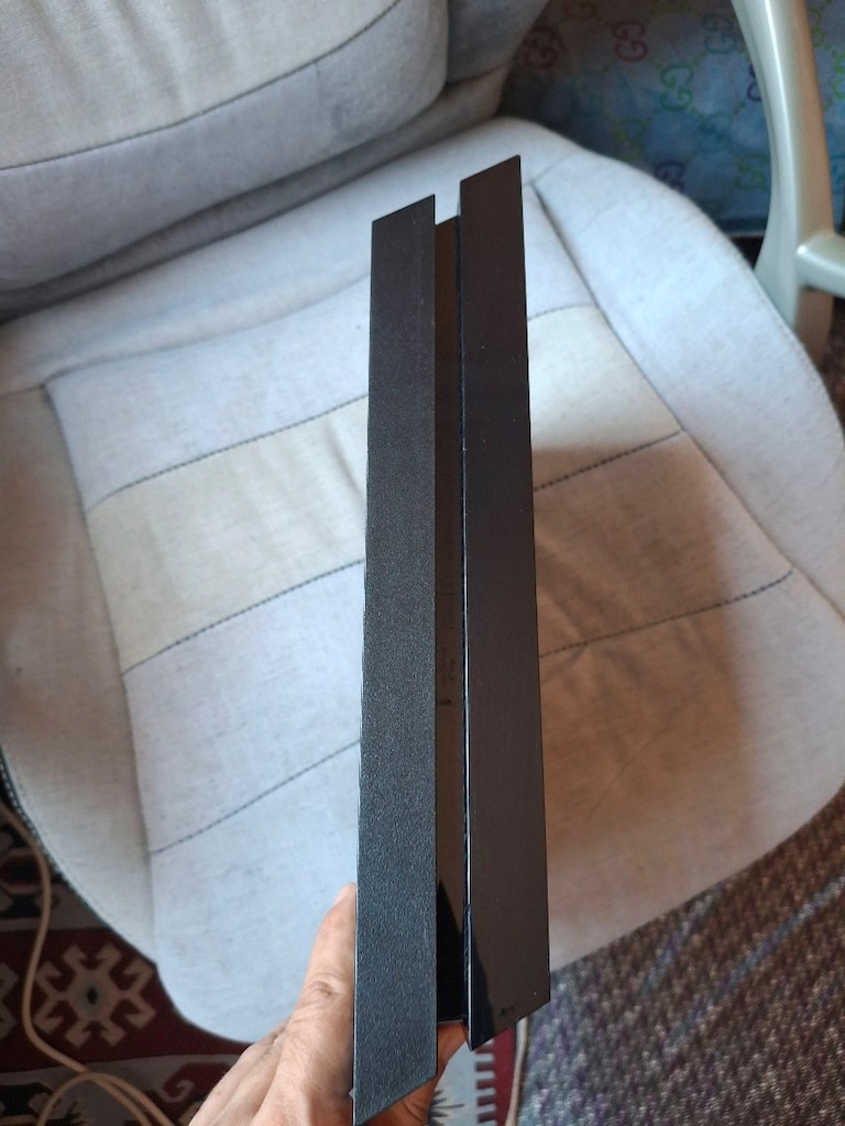 PlayStation 4 - 2