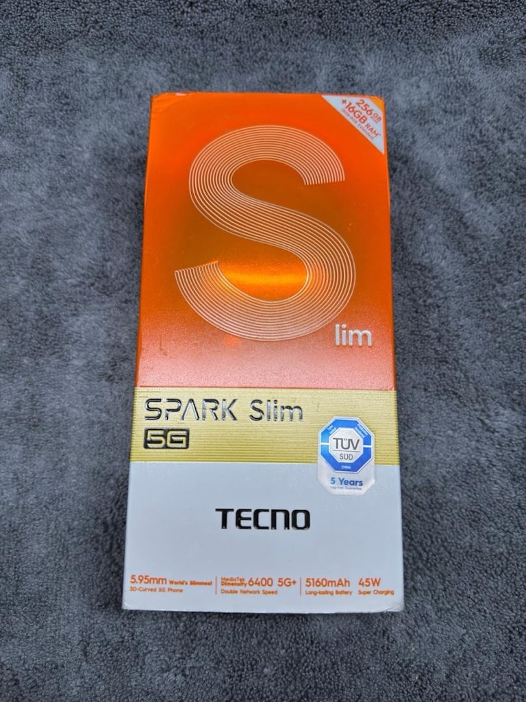 Tecno spark slim 5g 256gb 16gb - 4