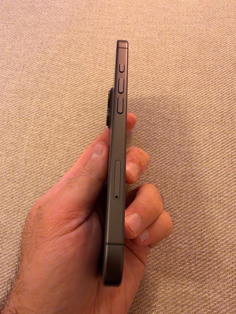 iPhone 17 - Siyah - 5