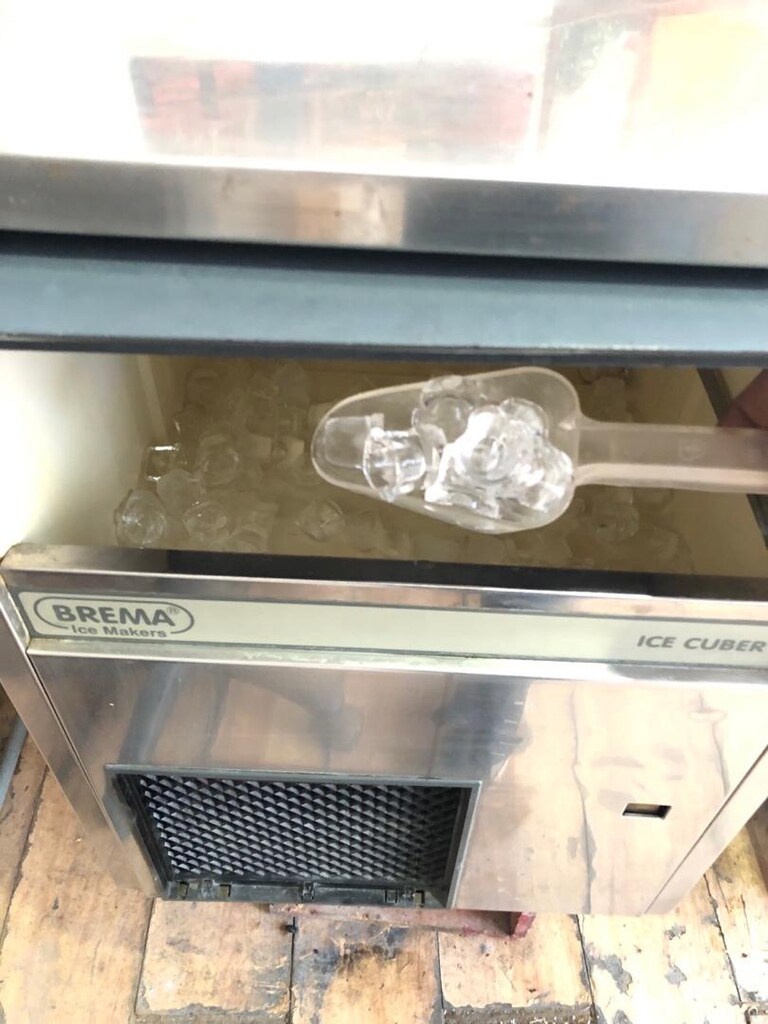 Buz Makinesi Brema 40 kg gün - 3