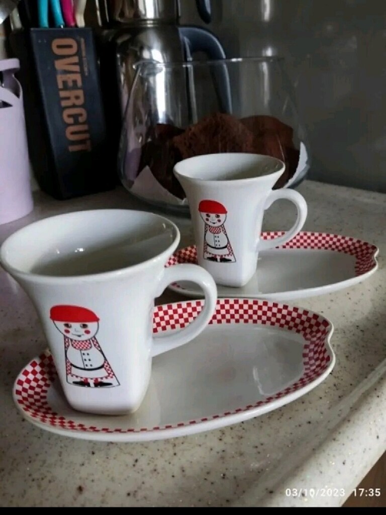 SUNUMLUKLU KAHVE FİNCANI SETİ - 2