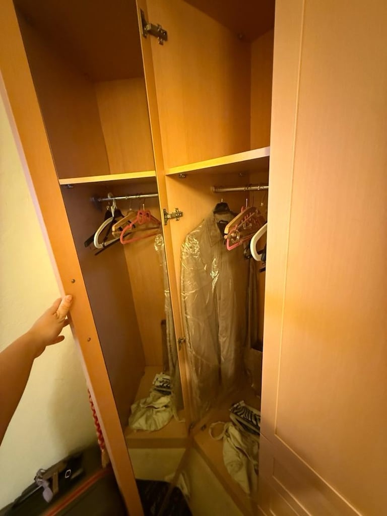 4 Kapaklı Aynalı Gardırop – 3 Çekmeceli - 4
