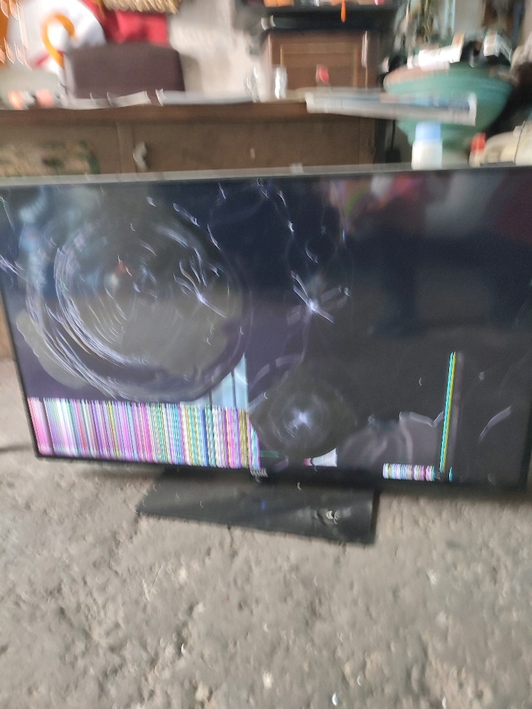 VESTEL MARKA 42 İNÇ SMART LED TV!!!! - 8