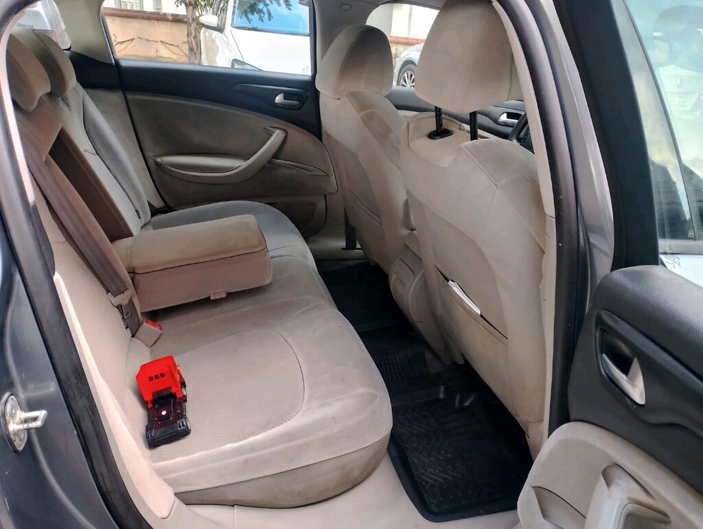 2010 Citroen C5 - 9