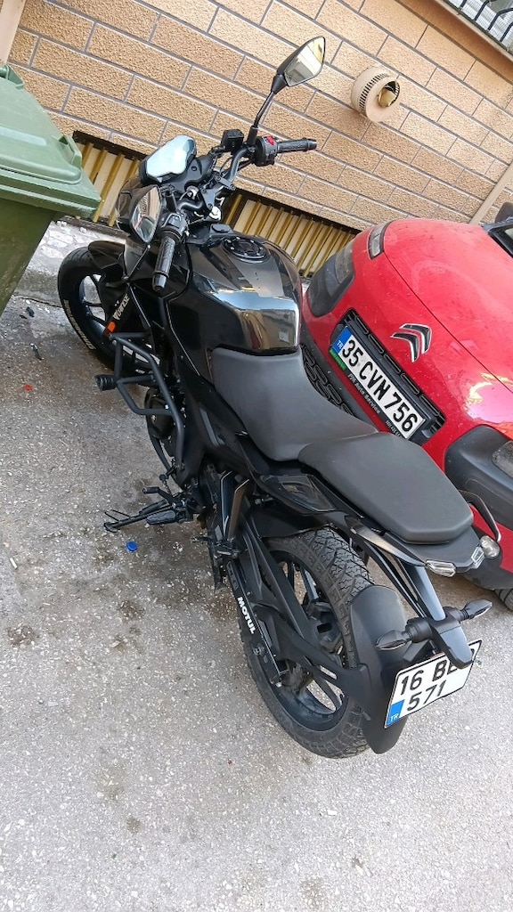 Laptop Sahibinden Tertemiz, Bakımlı 2023 Bajaj Pulsar N250 - 30.000 KM - 8
