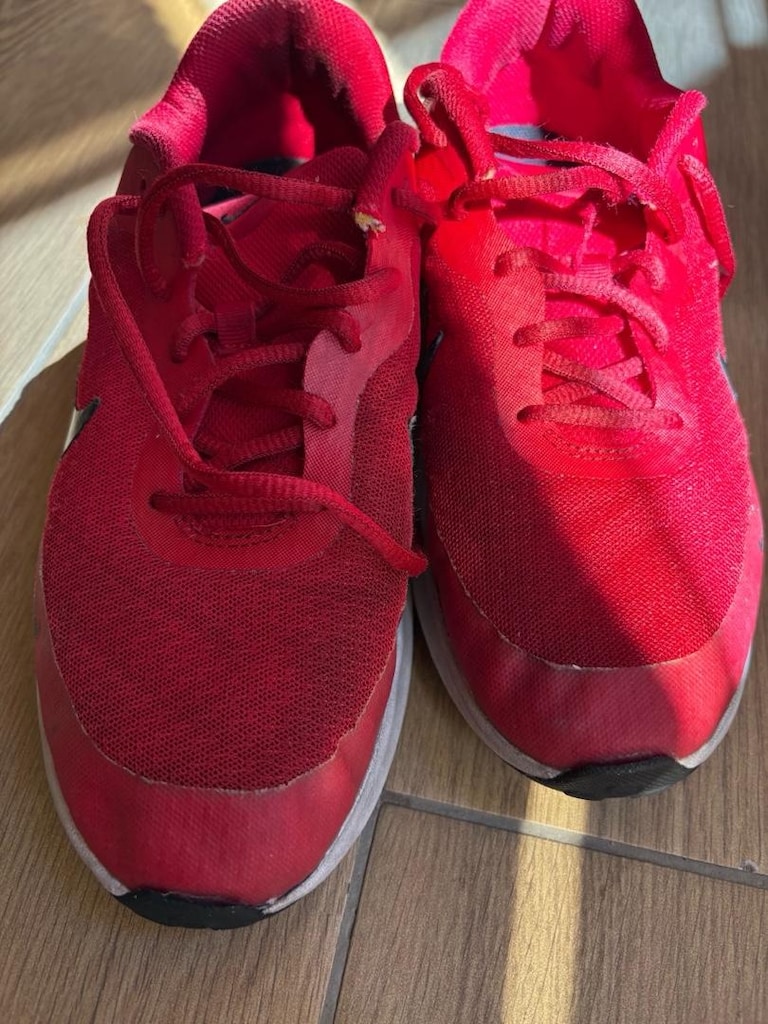 Nike Revolution 39 Numara Kırmızı Spor Ayakkabı - 6