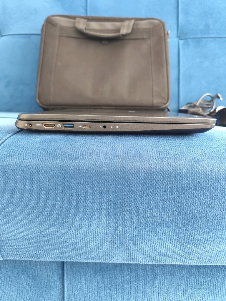 İ5 10.Nesil + 8 GB / 256 GB - 2-3 Saat Batarya Pil Casper Laptop - 8