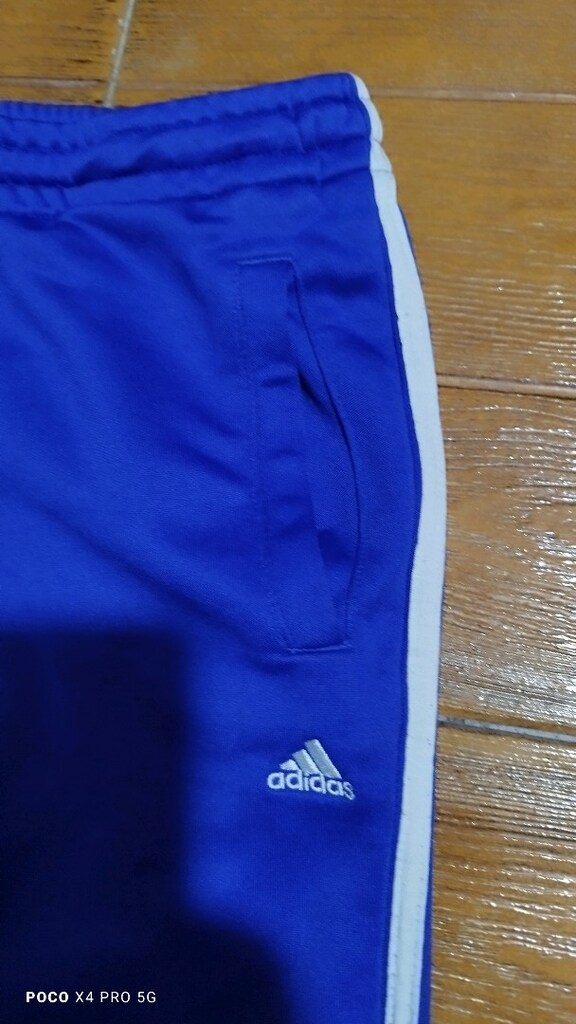 #Adidas orijinal likralı eşofman...Az pamuklanmaEni çekilince 50; Boyu - 5