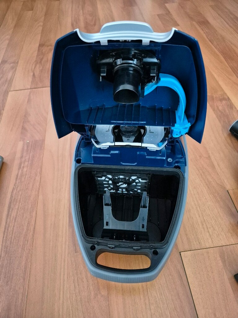 Bosch İn'Genius Propower Perform 4AAAA+ sessiz süpürge - 13