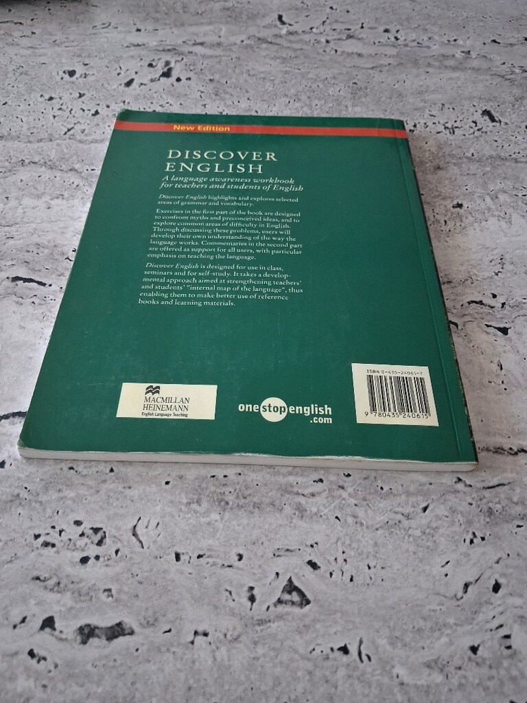 Dıscover Englısh A language awareness workbook - 2