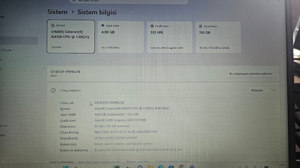 Lenovo Celeron İşlemcili 4 GB DDR4 Ram 128 GB SSD Kutulu Laptop - 8