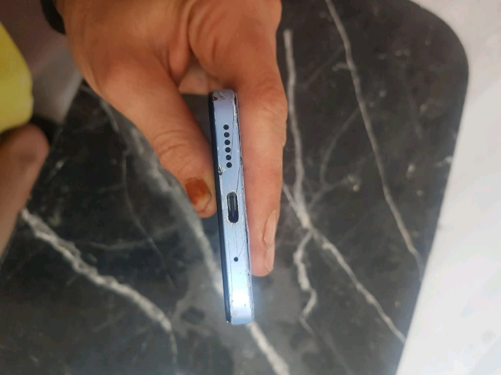 REDMİ 12 EKRAN KIRIK,ANAKART SAĞLAM,PARÇA NIYETINE - 15