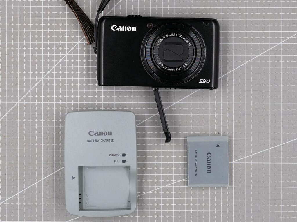 Canon PowerShot S90 | f/2.0 Lens | Orijinal Set CCD - 4