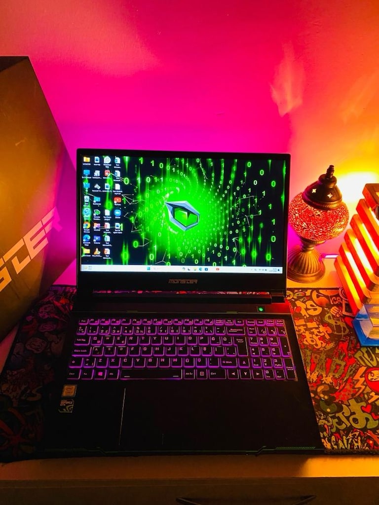 MONSTER GAMİNG OYUNCU LAPTOBU - 6