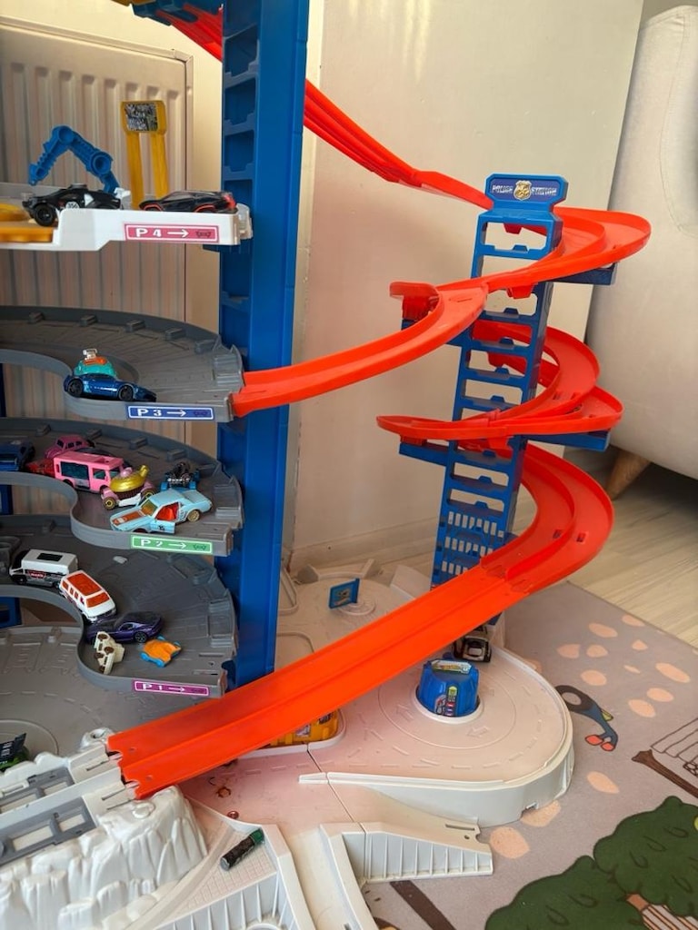 hot wheels garaj - 2