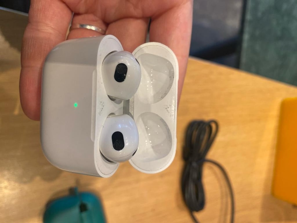 apple airpods 3. nesil - 3