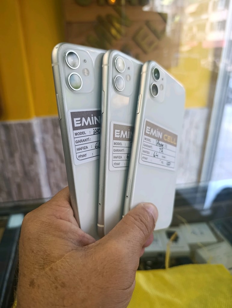 iPhone 11 TR - 4