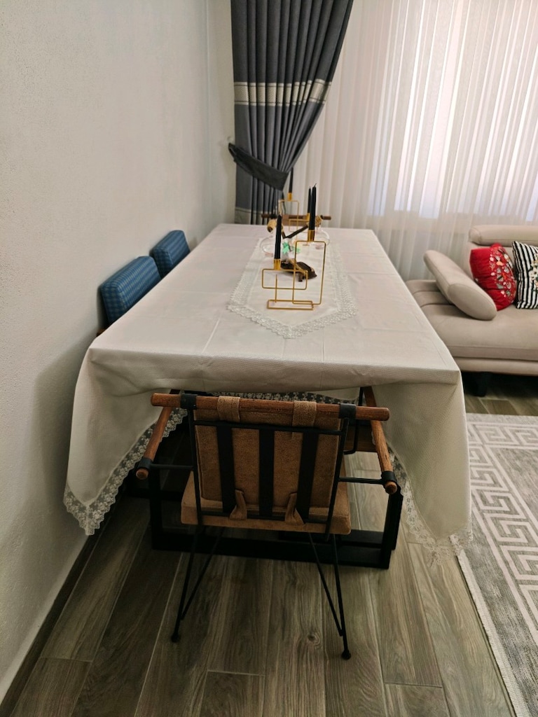 Modern Yemek Odası Takımı-Çok temiz - 5