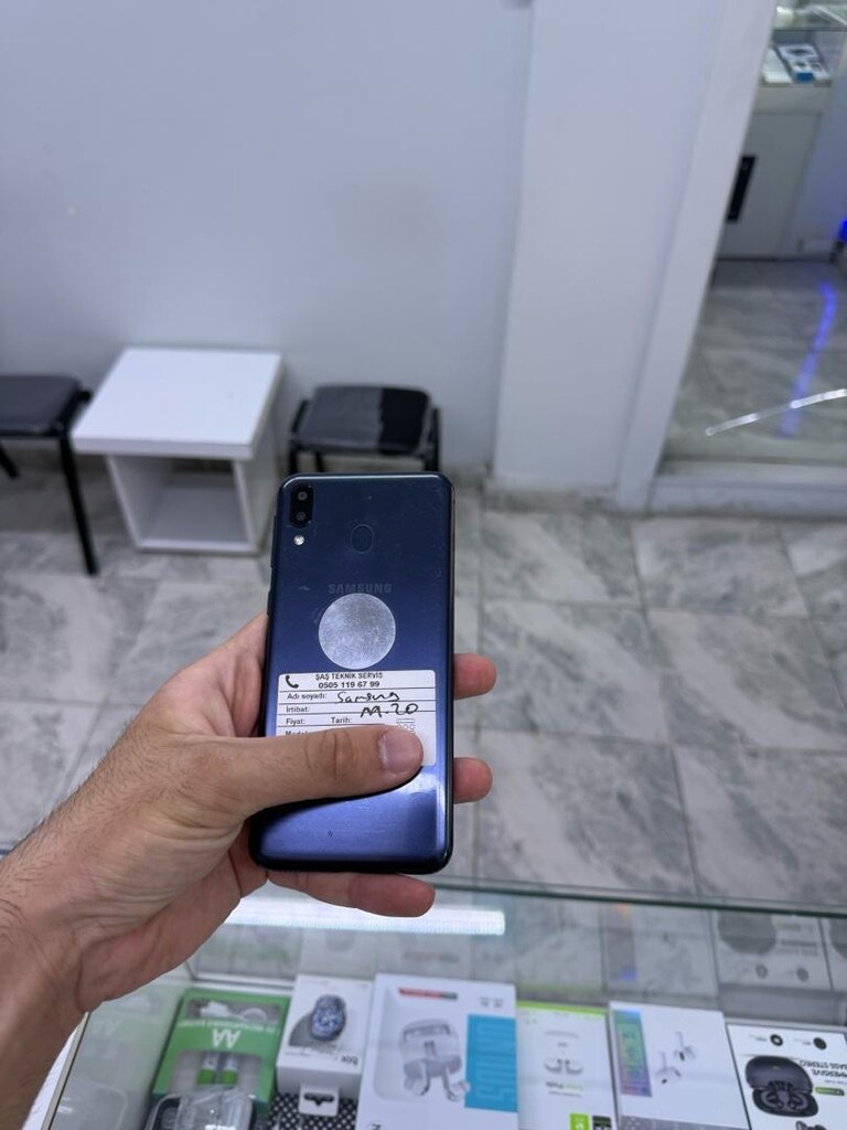 Samsung M20 temiz - 2