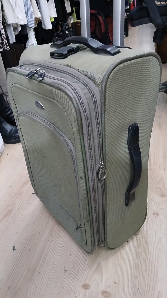 samsonite küçük boy iki tekerlekli valiz - 7