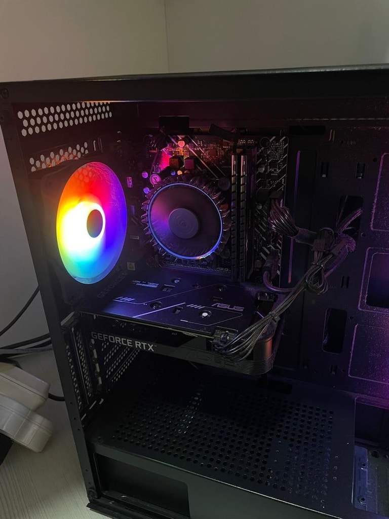 EXPER - Intel i5 12400F / RTX 4060 8GB / 16GB RAM + - 12