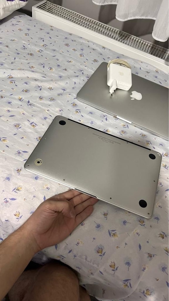 apple mac book pro / mabook air - 15