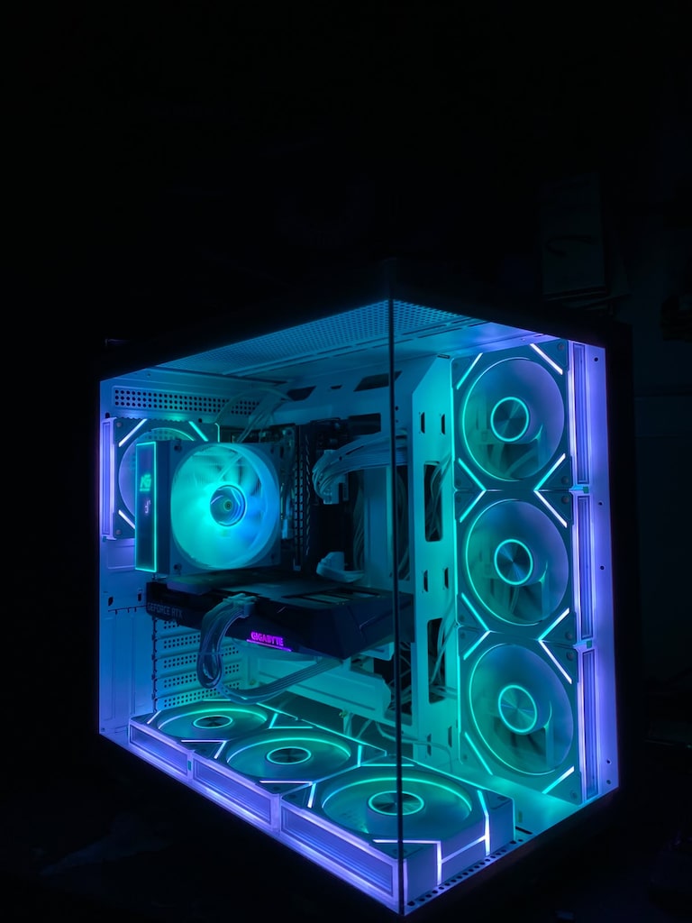 İ5 12400F- RTX 3060Tİ 8 GB GAMİNG AKVARYUM KASA - 7