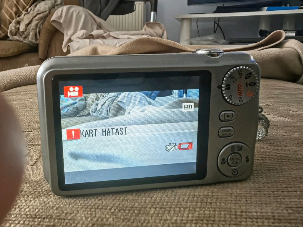 Fujifilm FinePix JV110 sıfırkadar temiz şarj kablosu ve hafıza kar yok - 5