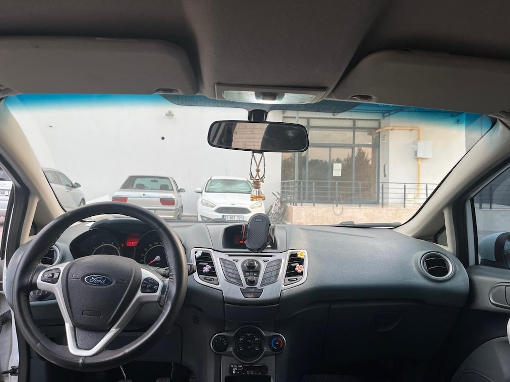 Ford fiesta 1.25 benzin&Lpg 2011 model - 7