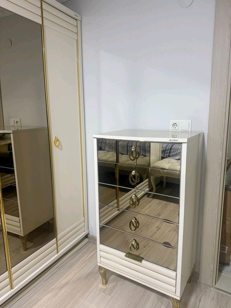 salon ve yatak odası neredeyse hiç kullanılmamış tek satılmıyor komple - 5