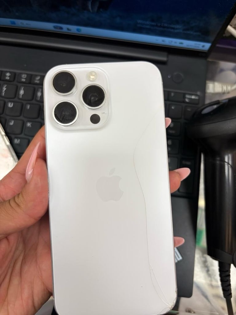 Satılık iPhone 16 Pro Max 256 GB - 7
