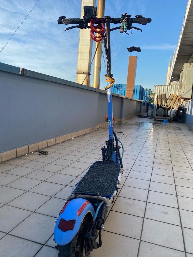 Onvo Scooter - 3