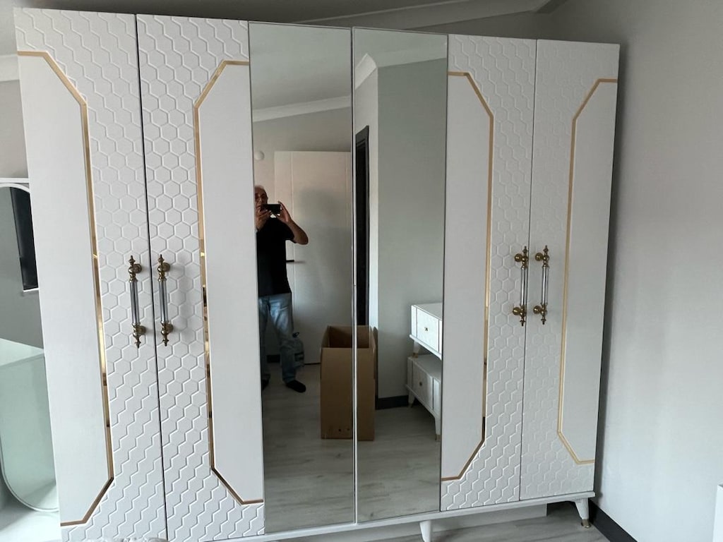 Koltuk takımı ve yatak odası takımı - 4