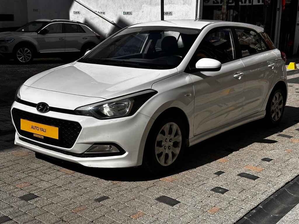 HYUNDAİ İ20 HATASIZ AYARDA 3PARÇA BOYALI - 3