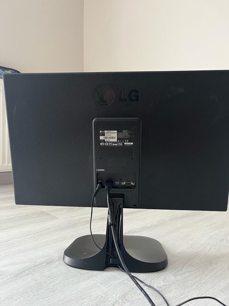 #LG #monitör sorunsuz yeni gibi - 3