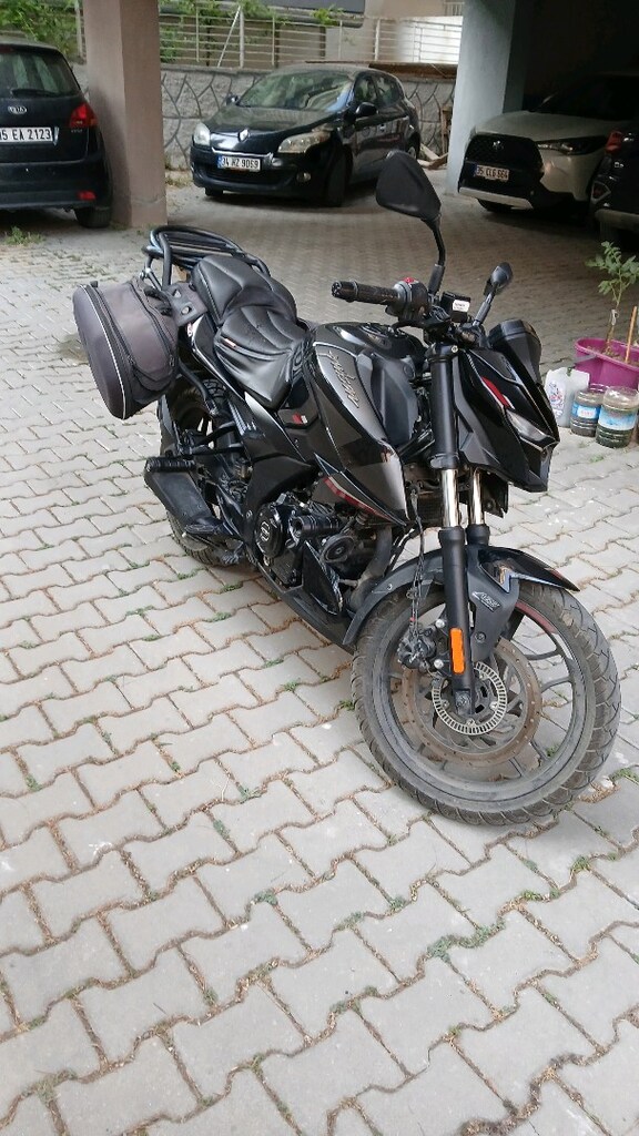 2023 BAJAJ PULSAR N250 DÜŞÜK KM | MASRAFSIZ | ÇANTALI,DEMİRLİ - 6