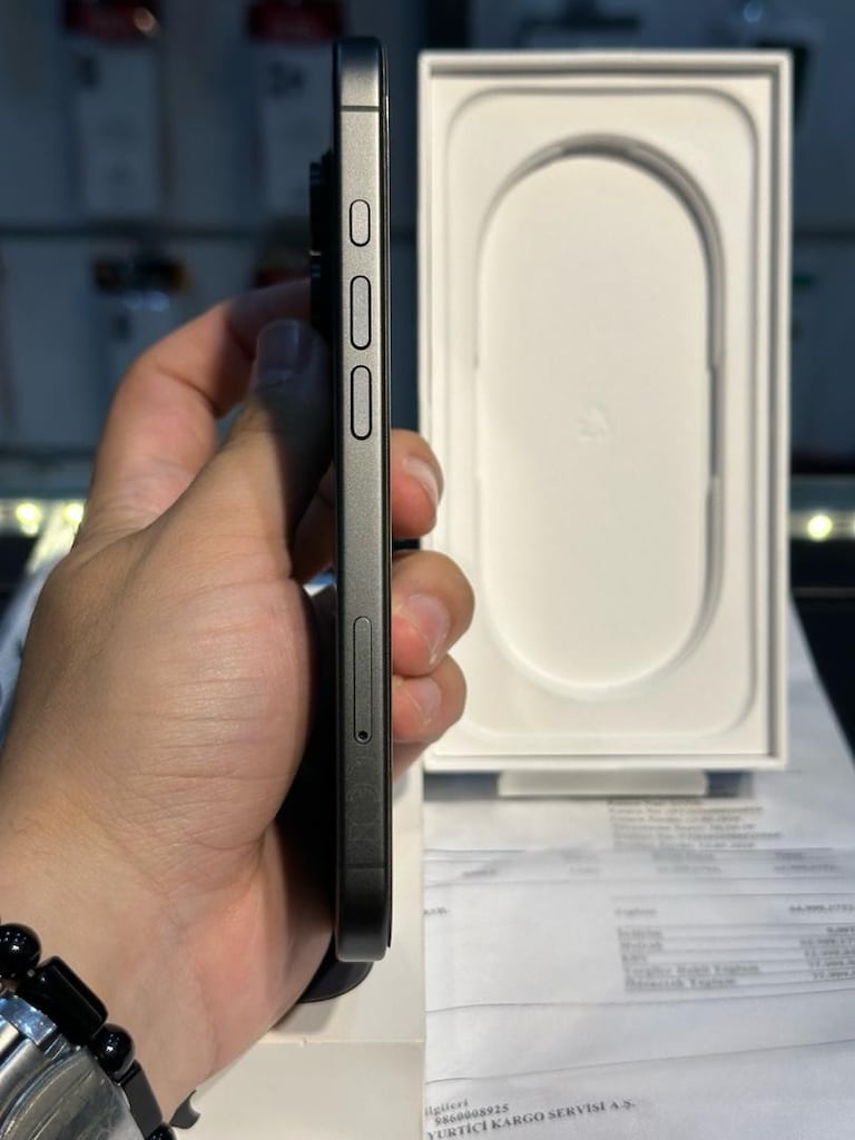 20 AY GARANTİLİ İPHONE 17 256GB TR - 4