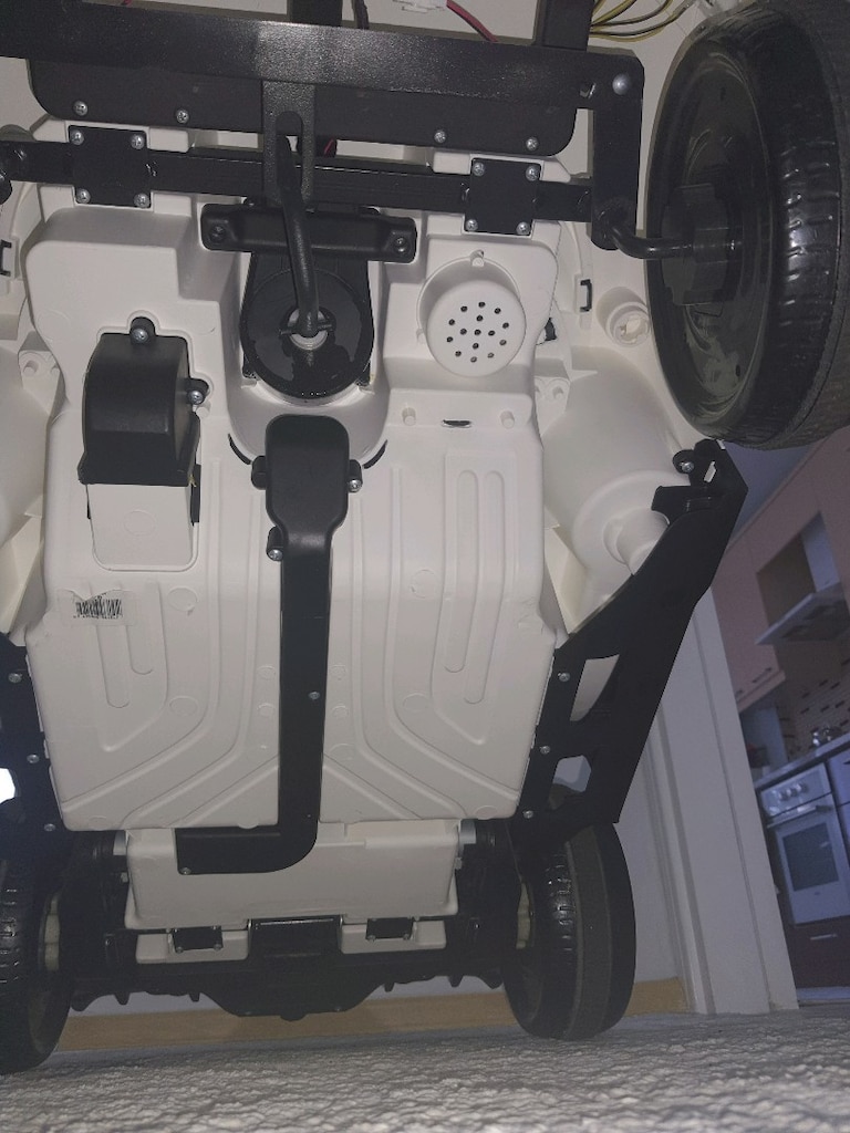 Babyhope Bugo Drive 12v Akülü Araba