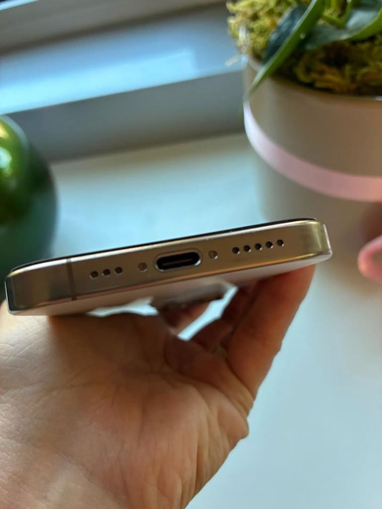 Iphone 16 Pro - 4