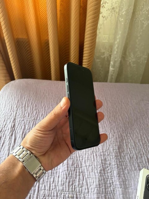 İPHONE 16 / YD