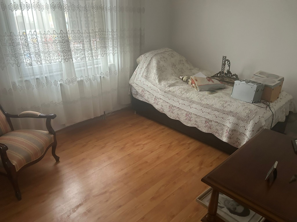 SATILIK MOBİLYA KOLTUK, YEMEK ODASI, YATAK, TELEVİZYON EV EŞYASI - 2