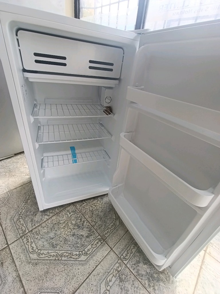 Kumtel 1 yıllık mini buzdolabı - 2