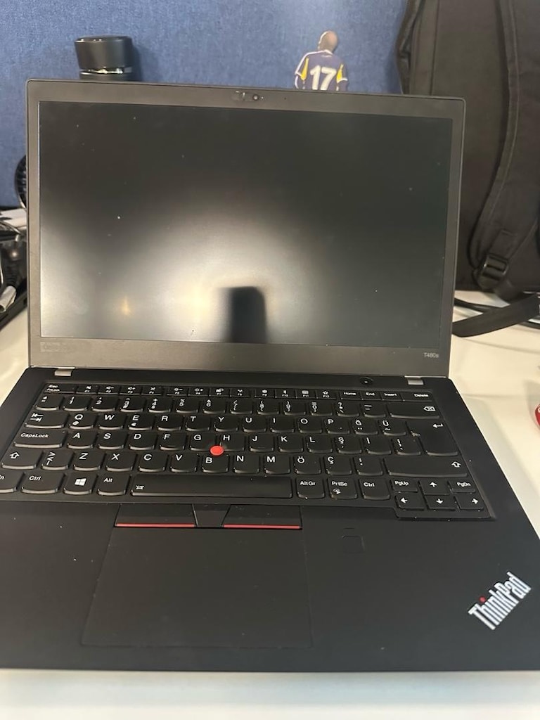 Lenovo Thinkpad T480s Core 17 8550U - 2